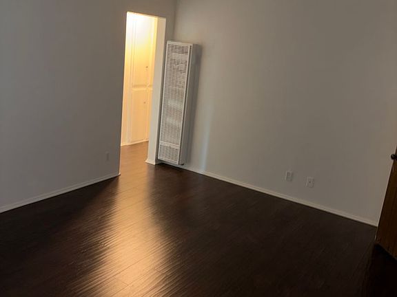 4th image of 665 W Sierra Madre Blvd APT 11