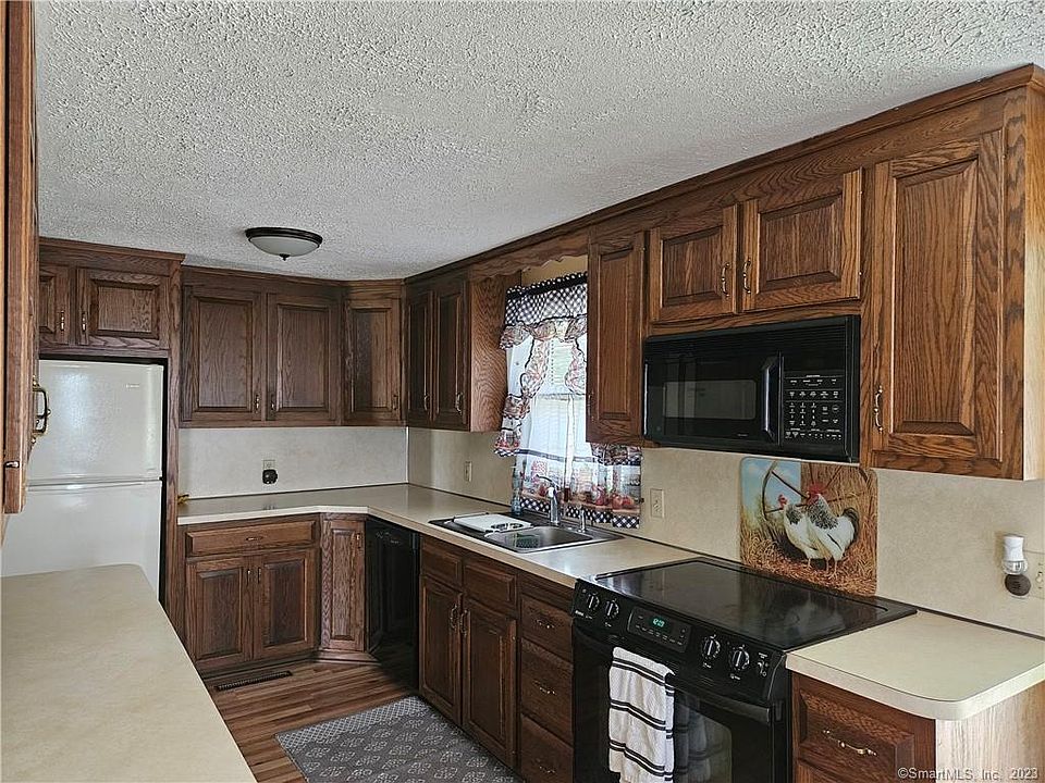 40 Plum Orchard Rd Southington, CT, 06489 Apartments for Rent Zillow