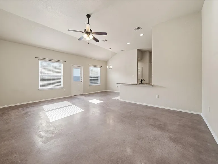 533 Jack Rabbit Ln #A — Photo 11