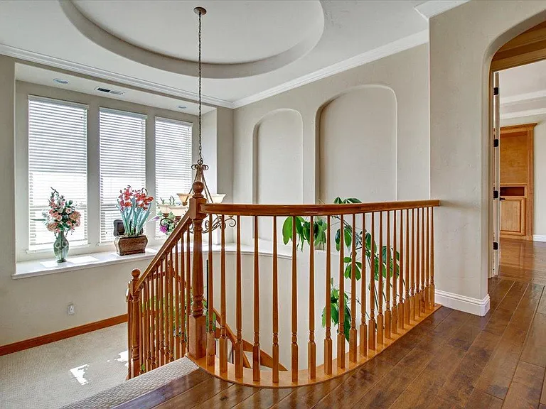 1852 Saddle Park Pl — Photo 34