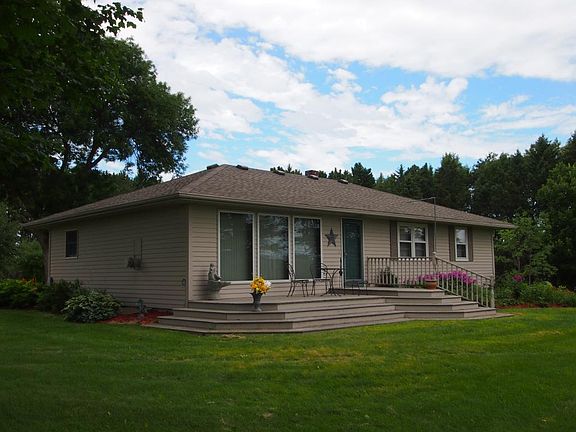 2nd image of 6050 Lake Ave
