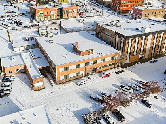 5th image of 25 W Granite St