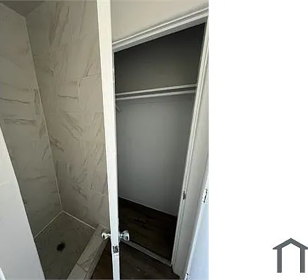 9641 California Ave — Photo 5