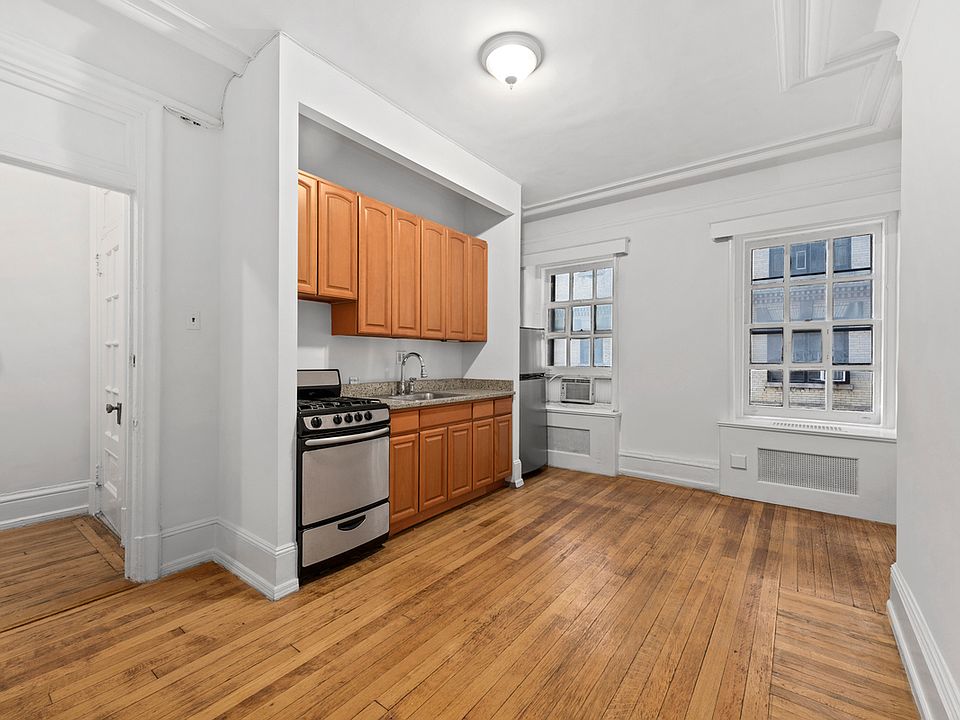 1st image of 2109 Broadway APT 1206