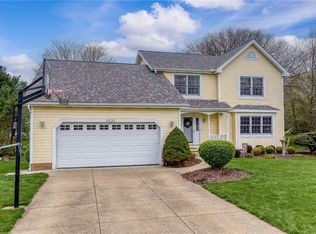 5330 Young Rd, Stow, OH 44224