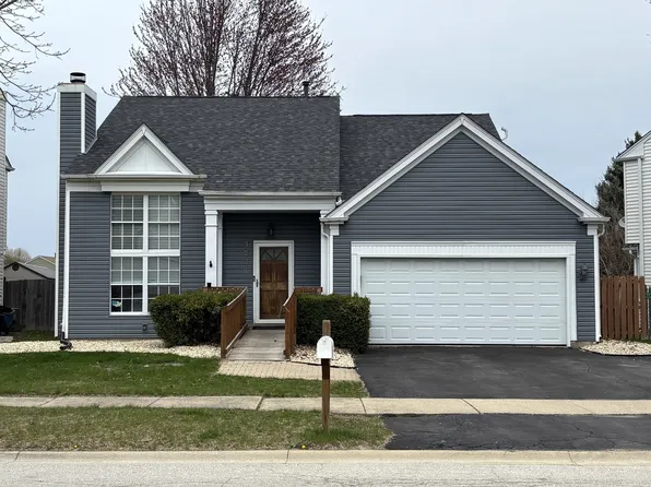 3238 Gresham Ln E, Aurora, IL 60504