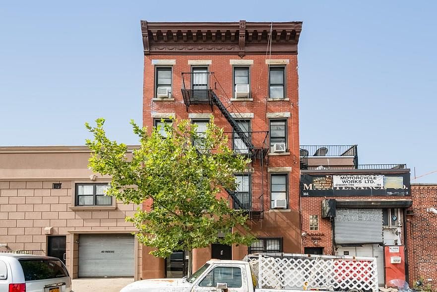 2nd image of 168 21st St