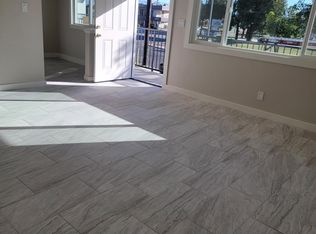 13817 Studebaker Rd APT 8, Norwalk, CA 90650