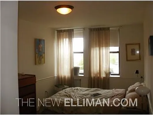 Rented by Douglas Elliman | media 16