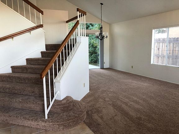 3rd image of 29753 Windwood Cir