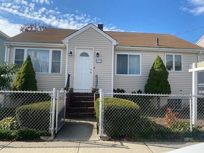 179 Bush St, Fall River, MA, 02724