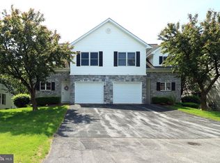 124 Washington Pl, State College, PA 16801