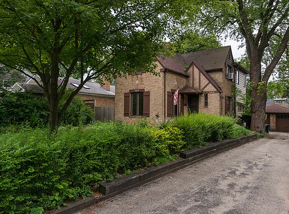 2nd image of 1010 Princeton Ave