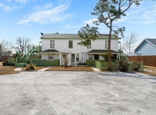 1401 E Alamito St, Rockport, TX 78382