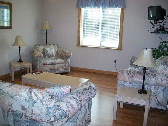 5th image of 38085 Beaver Lodge Dr #4