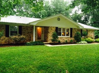 153 Baptist Ridge Hwy, Hilham, TN 38568