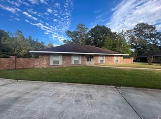 1448 Lansdowne Dr, Denham Springs, LA 70726