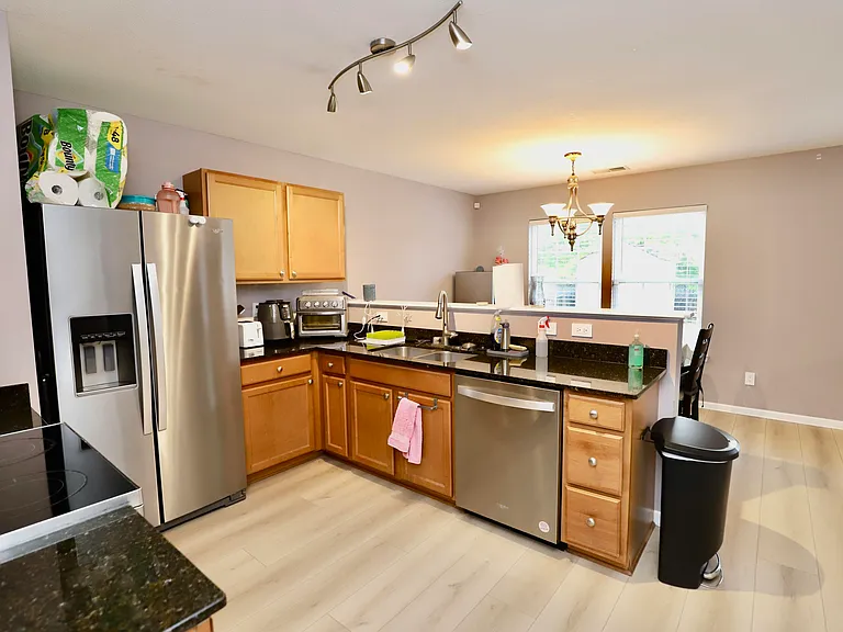 1733 Benelli St — Photo 26