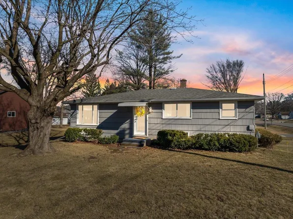 401 North APPLE AVENUE, Marshfield, WI 54449