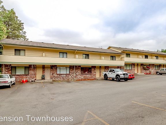 2nd image of 304 Devoe St NE APT 3