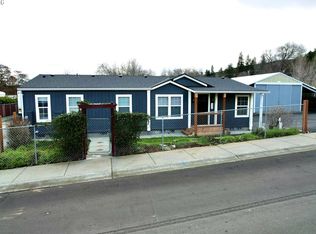 996 Honey Do St, The Dalles, OR