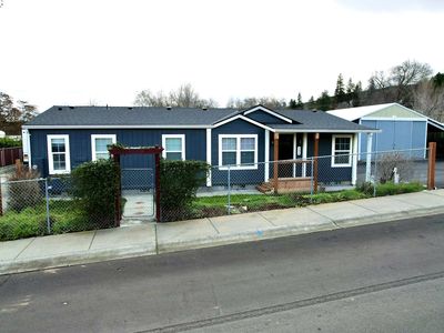 996 Honey Do St, The Dalles, OR, 97058