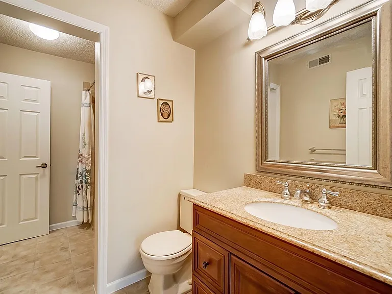 9728 Timberview Ct #10 — Photo 28