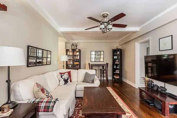 Sold by Compass | media 10