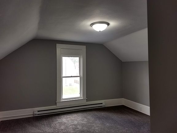 4th image of 37.5 E Columbia St