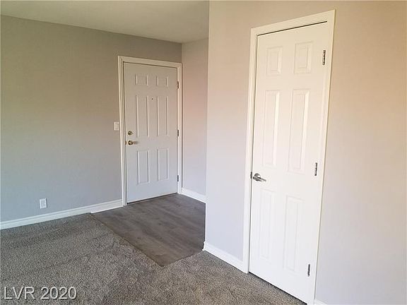 3rd image of 4980 Indian River Dr Unit 452
