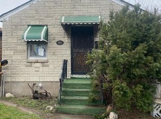 2490 Delaware St, Gary, IN 46407