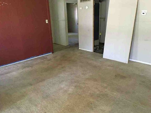 4th image of 3061 Pokagon Dr