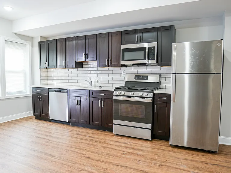 3711 Oakmont Ave — Photo 16