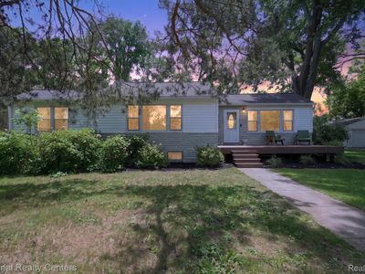 2465 Fairbury, Wixom, MI, 48393