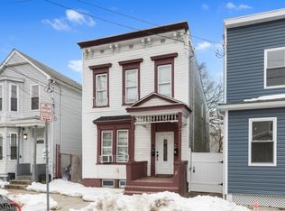 447 S 17th St, Newark, NJ