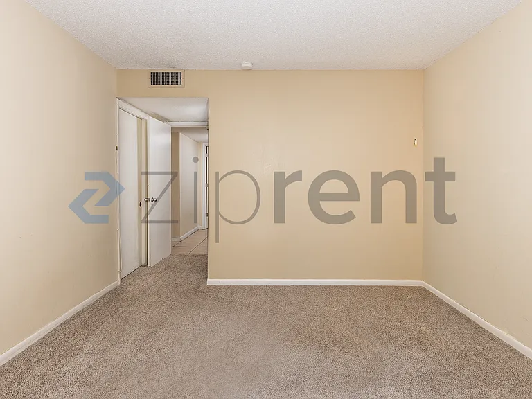 5755 Peregrine Ave — Photo 11