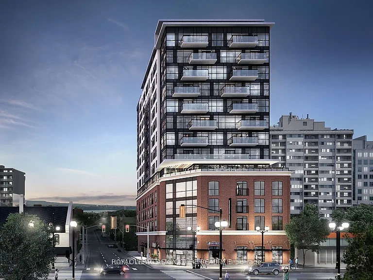 206 King St W #1306 — Photo 12