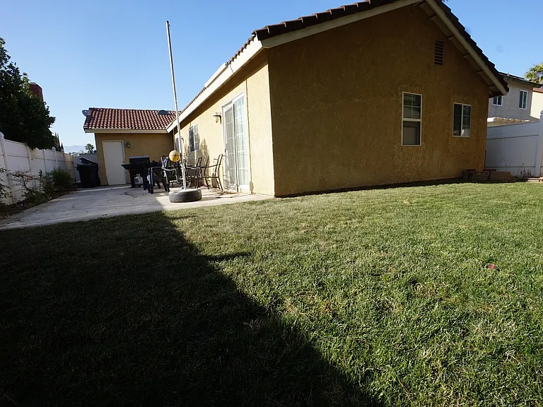 13927 Woodland Dr — Photo 37