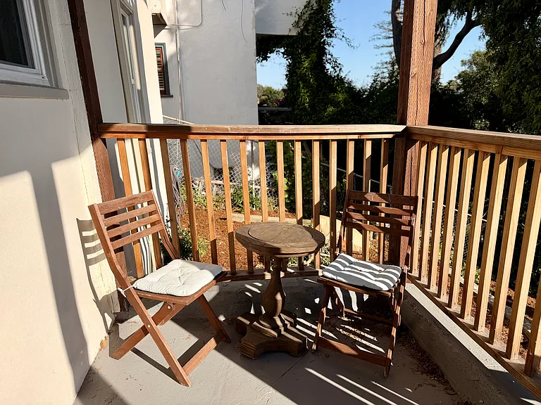 6055 Majestic Ave — Photo 4