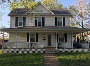 710 Broadway St, Valley Falls, KS 66088