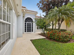 8257 Rosalie Ln, Wellington, FL 33414