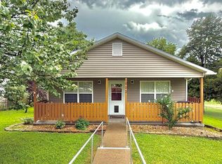 602 E Pool St, Joplin, MO 64801