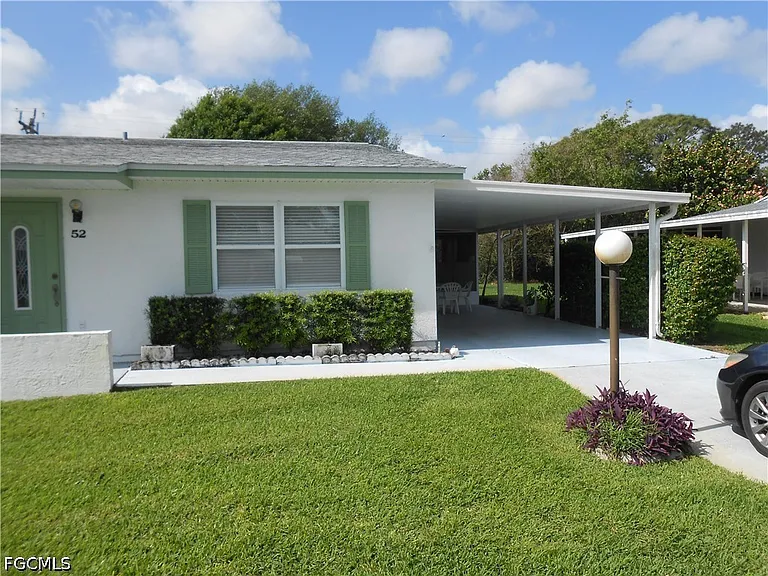 52 Heath Aster Ln — Photo 3