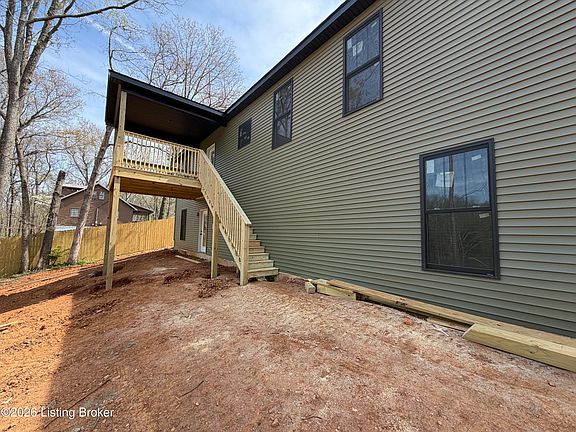 3rd image of 244 Quail Run Rd