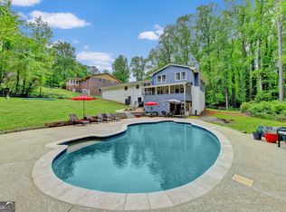 1472 Ridgewood Dr SW, Lilburn, GA 30047