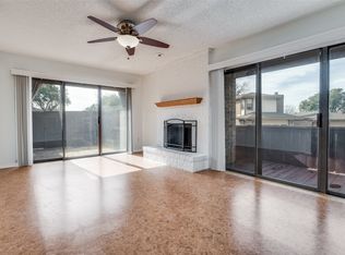 18 Park Ln, Bedford, TX 76021