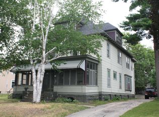 215 11th St S #211, La Crosse, WI 54601