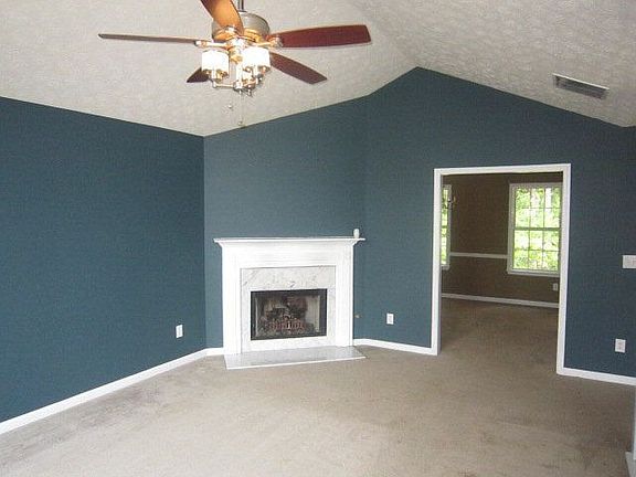 4th image of 128 Brentwood Blvd