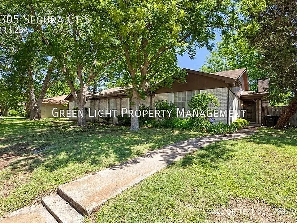4305 Segura Ct S