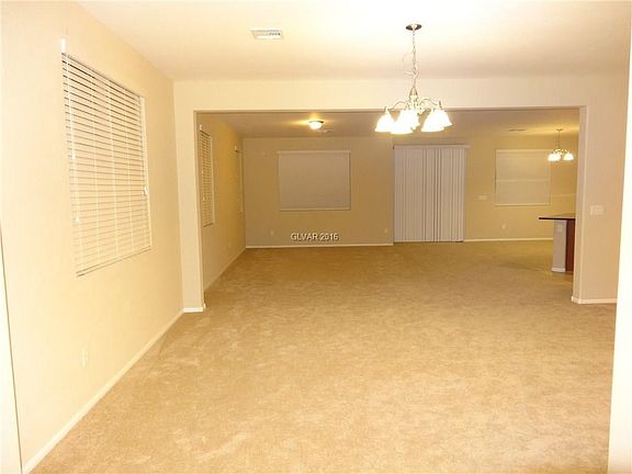 3rd image of 5373 Hollymead Dr